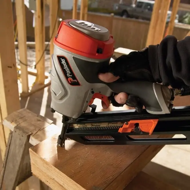 30 Degree Offset Clip/Head Pneumatic Power Framer 2 in. - 3-1/2 in. Framing Nailer By Paslode (502000/30)