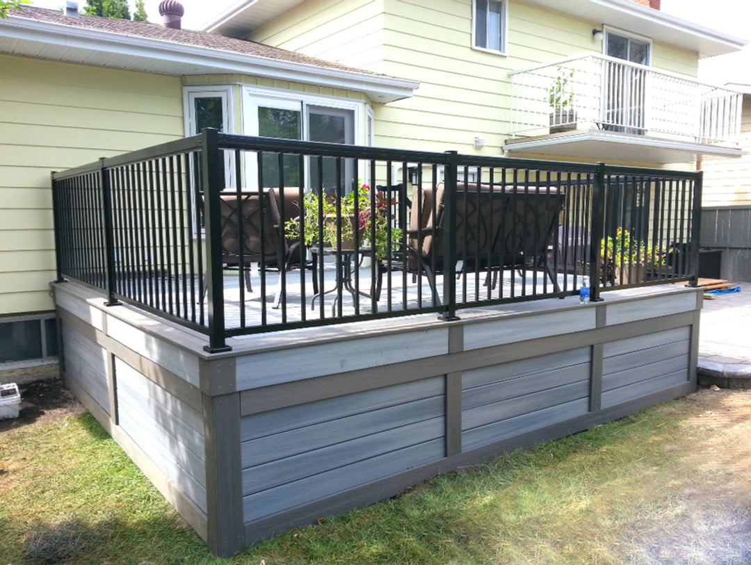 Regal Rail 36" Bronze Aluminum Line Post Feature Deck Photo