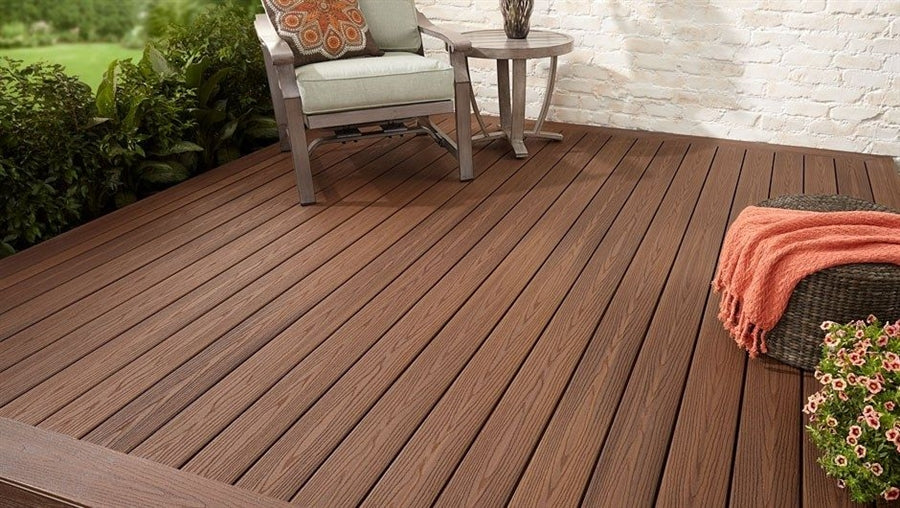 Fiberon Good Life Escape Bungalow Deck Scene 1